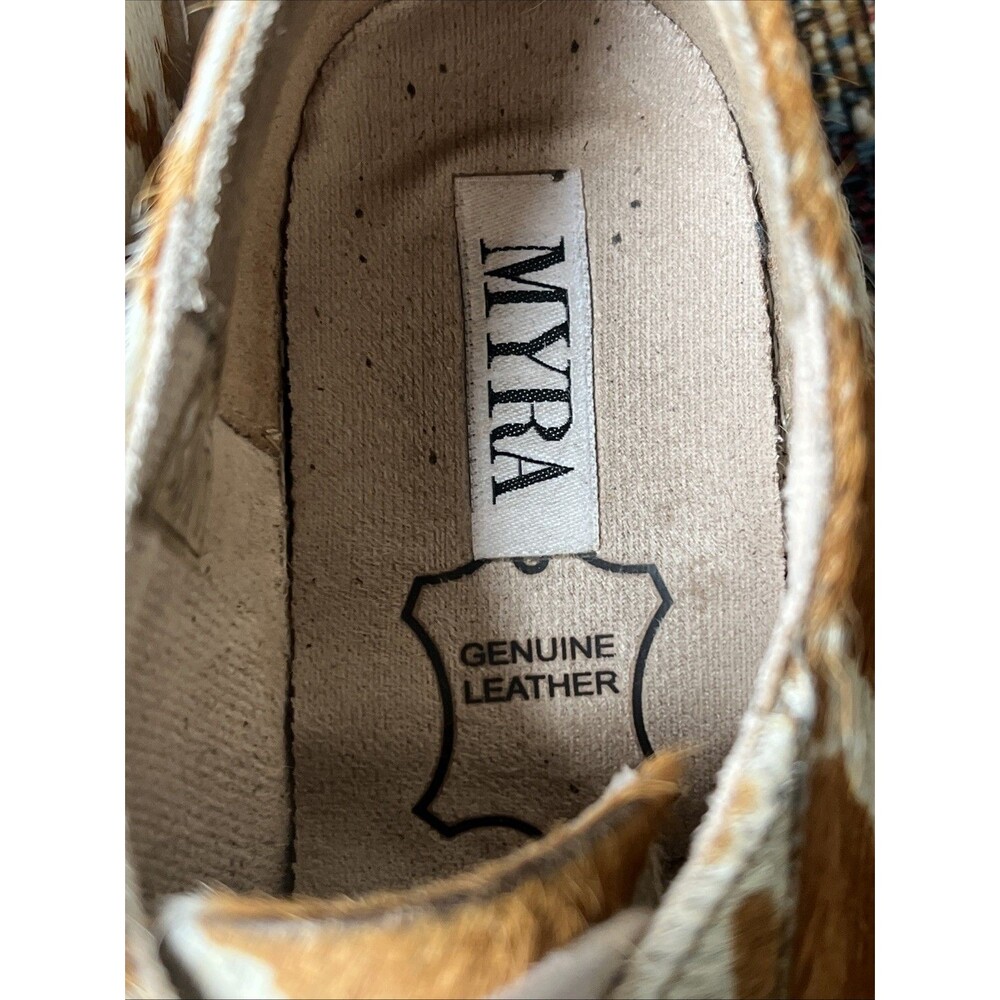 MYRA Women's Bag Cushy LtBrown Cow Hide Genuine Leather Sneakers Sz 8 Wallabies - Picture 4 of 7
